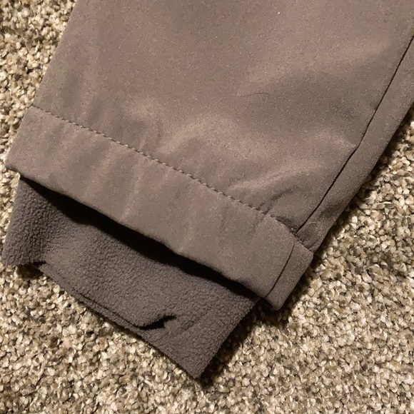 Lolë jacket - Picture 4 of 10